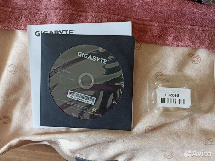 Gigabyte b560 hd3+ i310100