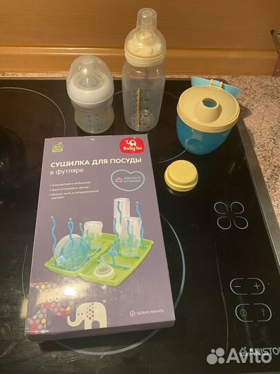 Набор для кормления (бутылочки, сушилка)