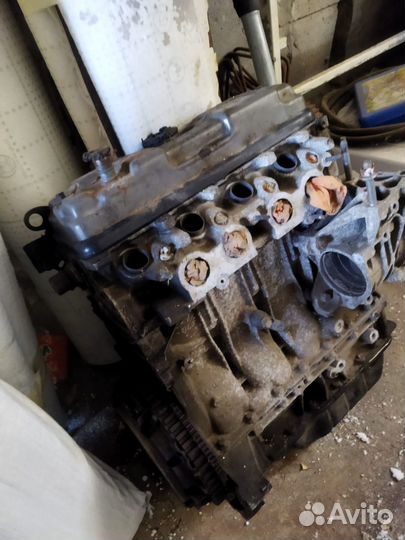 Двигатель коробка Citroen Berlingo 1.4