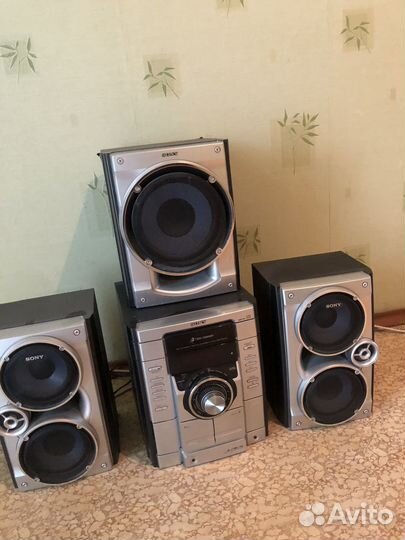 Музыкальный центр sony