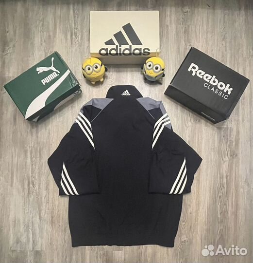 Спортивная ветровка adidas