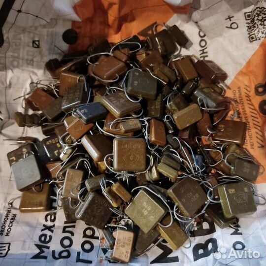 Продаю радиодетали СССР