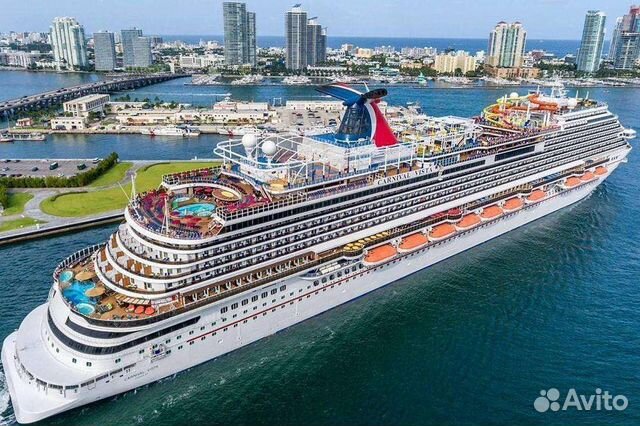 Морской Круиз на лайнере на нг в Дубаи