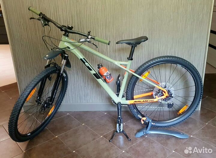 Велосипед Gt Avalanche Elite 29 moss green