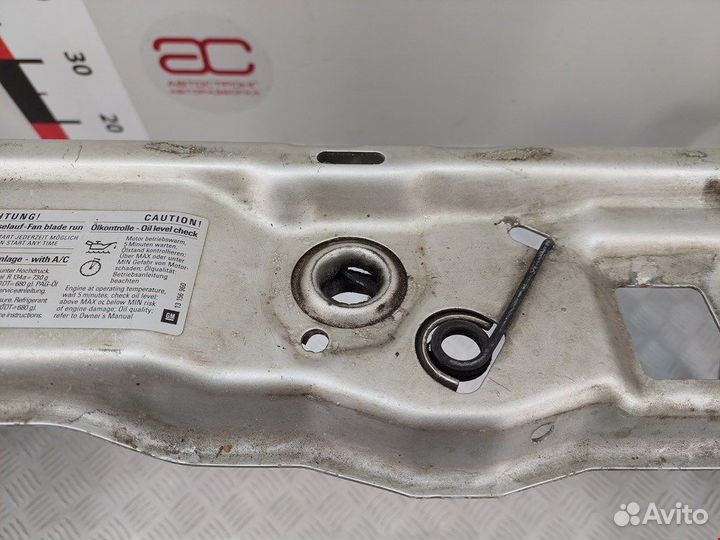 Панель передняя (телевизор) для Opel Vectra C