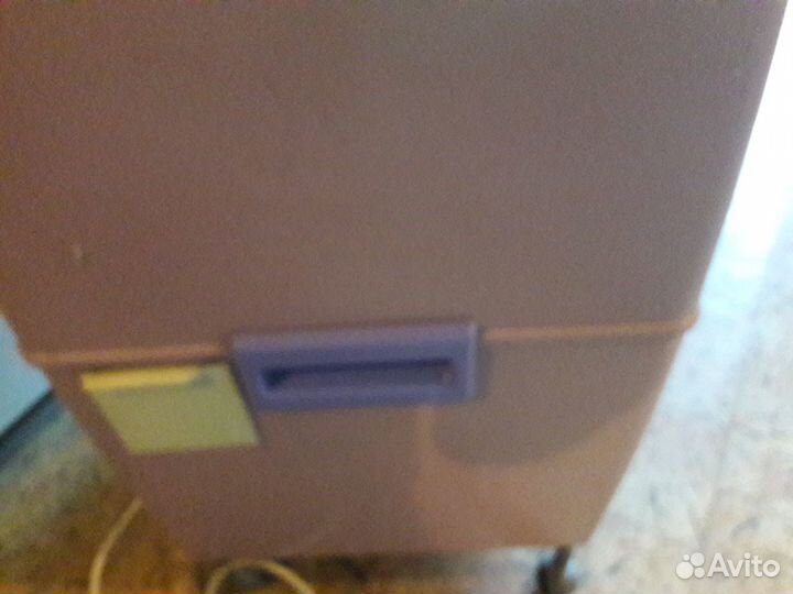 Кондиционер. Напольный К Б И - 250 Инвент