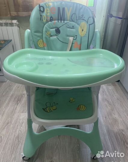 Детский стульчик для кормления