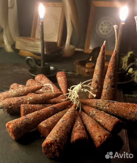 Свечи ручной работы (красные бесфитилтные)