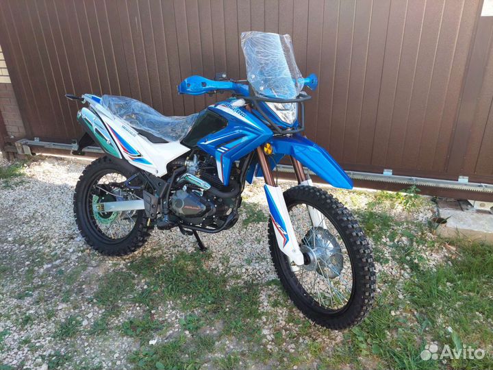 Мотоцикл Эндуро Motoland XR 250 Enduro