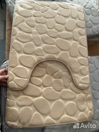 Набор ковриков для ванной и туалета новые