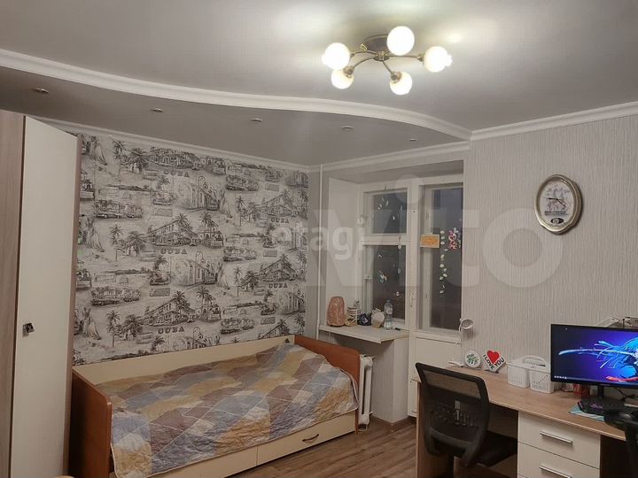 3-к. квартира, 96 м², 10/10 эт.