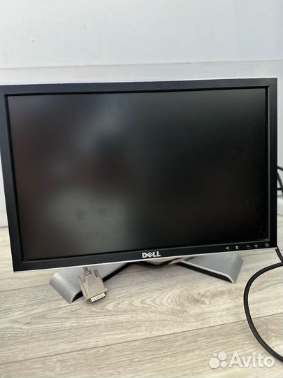 Монитор Dell