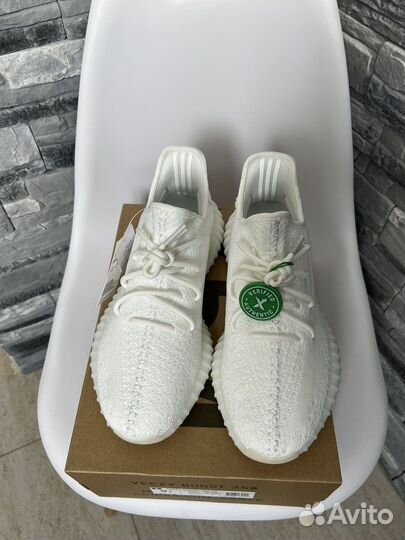 Кроссовки Adidas Yeezy 350 White