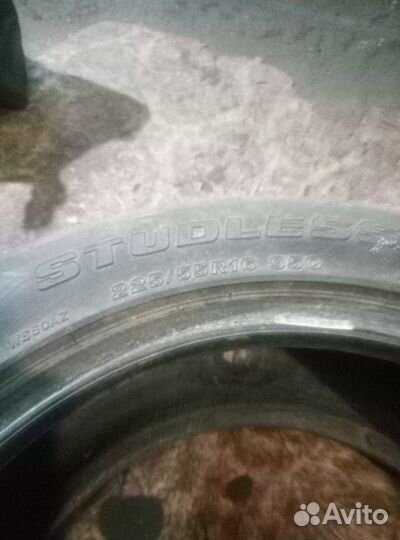 Bridgestone Blizzak WS-50 225/55 R16