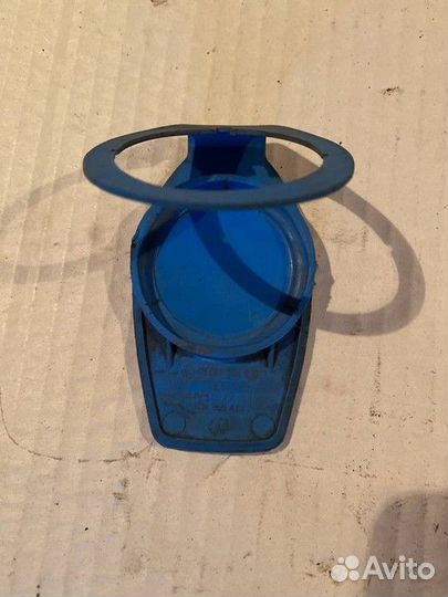 Крышка бачка омывателя Volkswagen Passat