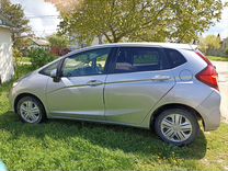 Honda Fit 1.3 CVT, 2018, 125 000 км, с пробегом, цена 1 550 000 руб.