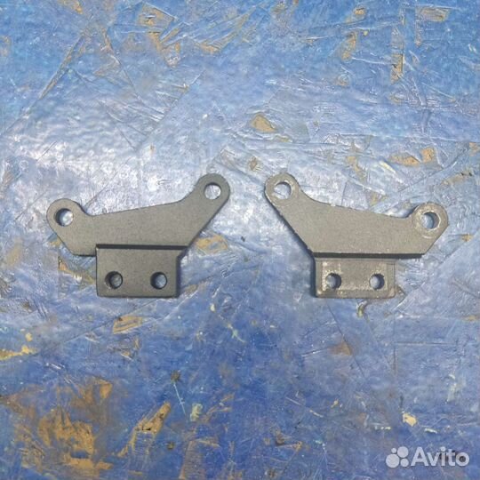 Держатель тормозного суппорта dualtron