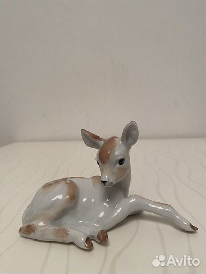 Фарфоровые статуэтки СССР кони, зебры, козлик