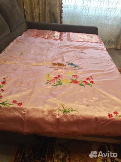 Покрывало на кровать