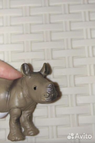 Детеныш носорога Papo