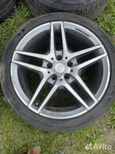 Колеса на mercedes r18 разноширокие