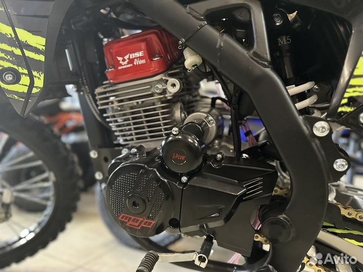 Мотоцикл BSE Z5 21/18 Neon Black 2023