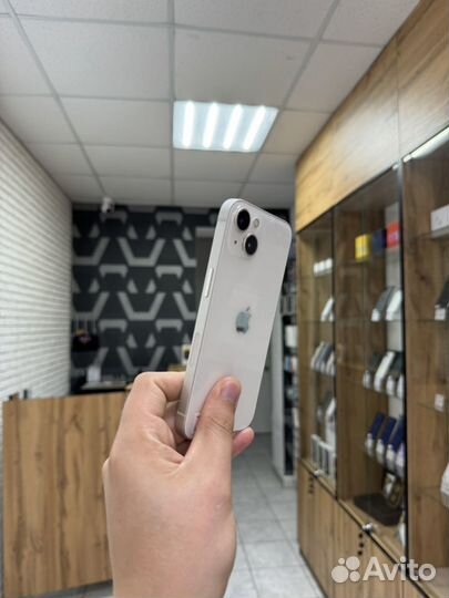 iPhone 13, 256 ГБ