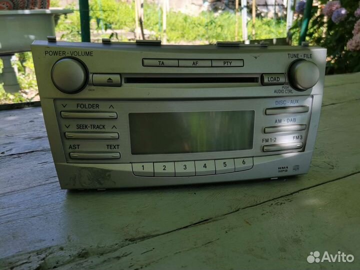 Штатная магнитола