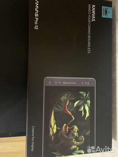 Интерактивный дисплей huion kamvas Pro 12 черный