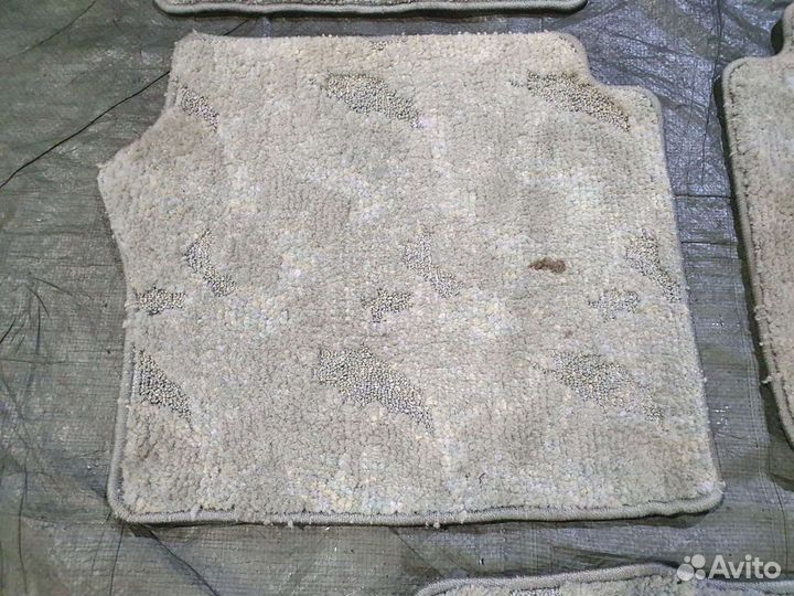 Комплект салонных ковриков jzx105 gx105 Chaser