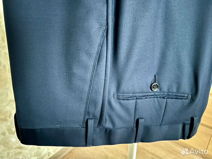 Костюм мужской