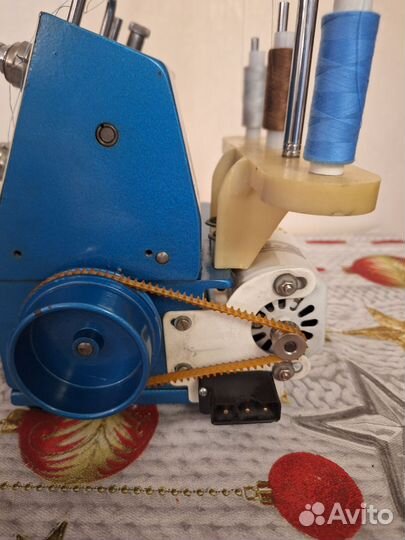 Оверлок для швейной машины