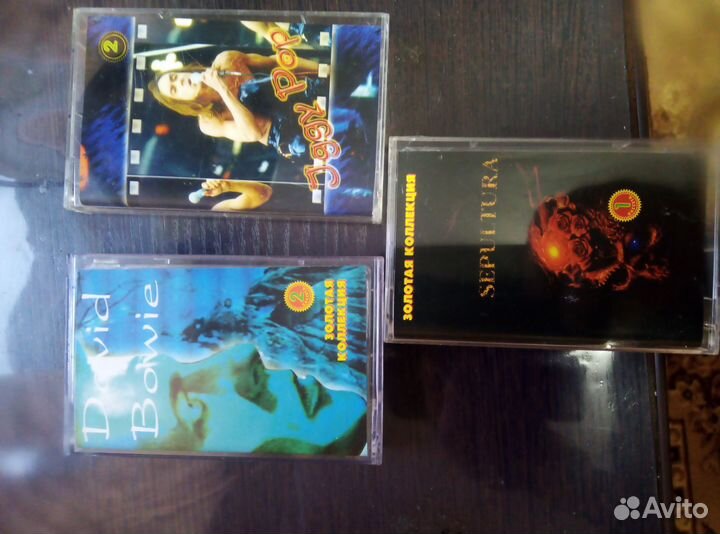 Аудио кассеты с записью