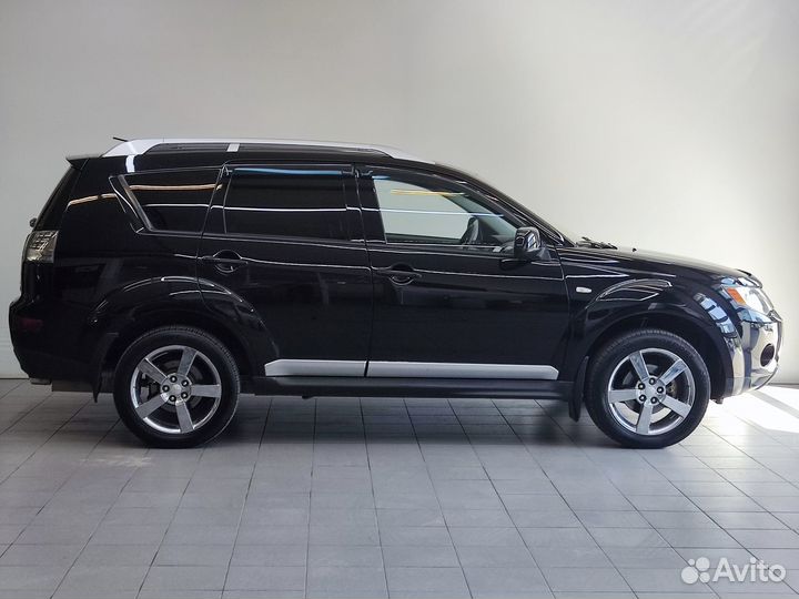 Mitsubishi Outlander 2.4 МТ, 2008, 232 000 км