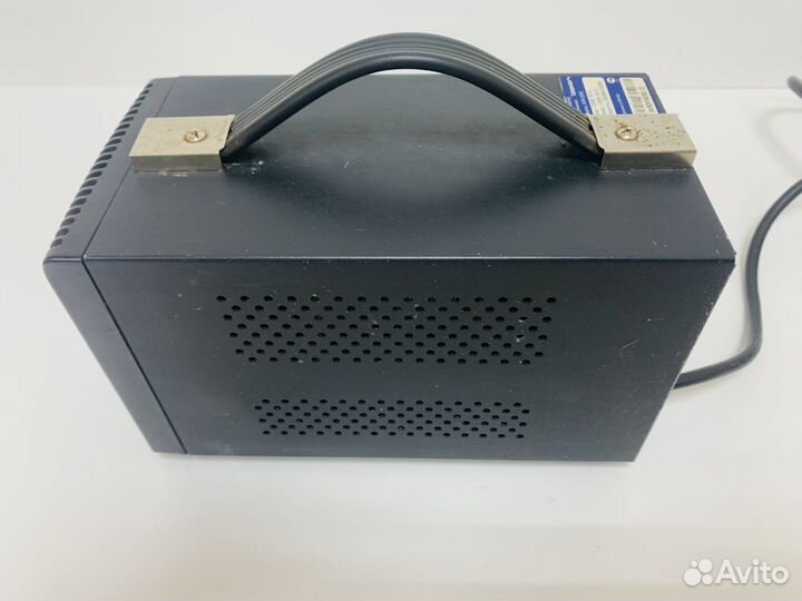 Стабилизатор напряжения Ippon AVR 2000