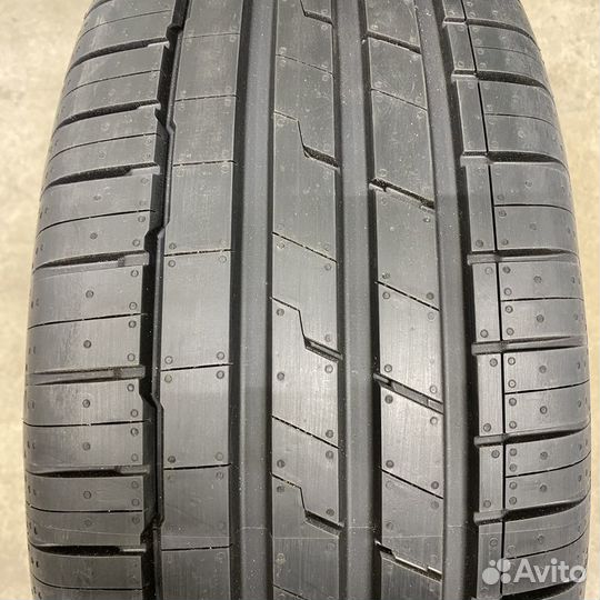 Hankook Ventus S1 Evo3 SUV K127A 235/45 R20 Y