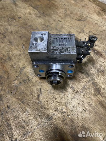 Топливный насос Митсубиси Динго 1.5