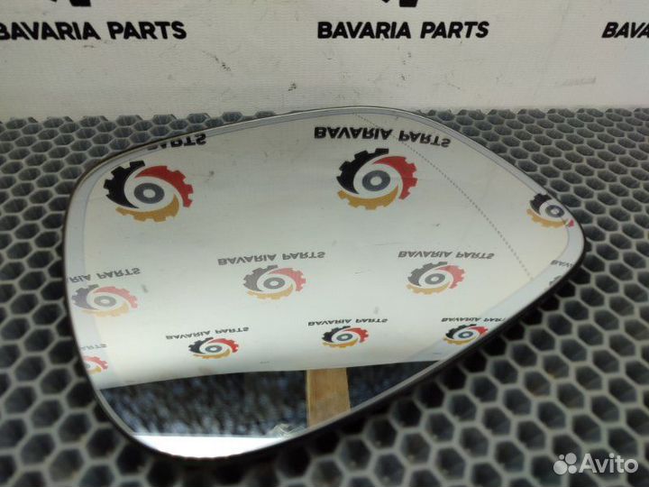 Зеркальный элемент левый Bmw X3 F25 2.0 N20 2012