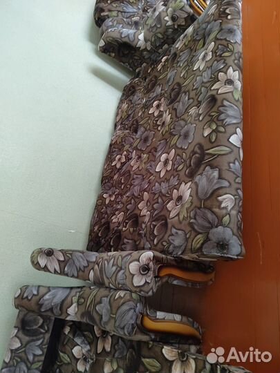 Диван и кресло