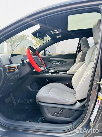 Changan UNI-T 1.5 AMT, 2022, 14 774 км