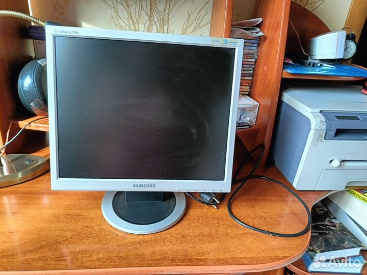 Монитор samsung syncmaster 710n