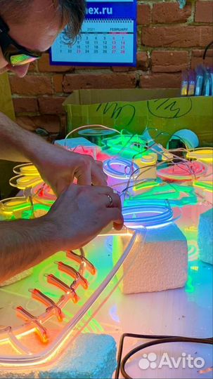 Бизнес по изготовлению вывесок. Чистый доход 98тр