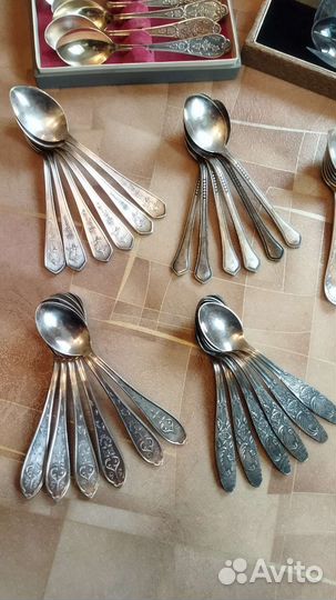 Серебряные чайные и мельхиоровые чайные