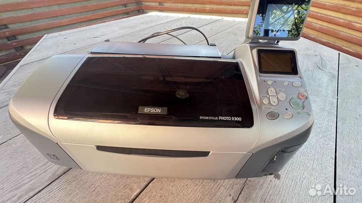 Цветной принтер epson Stylus R300