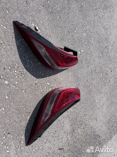 Задние фонари Mercedes R230 рестайлинг дефектные