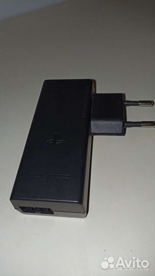 Сетевой адаптер Sony PSP