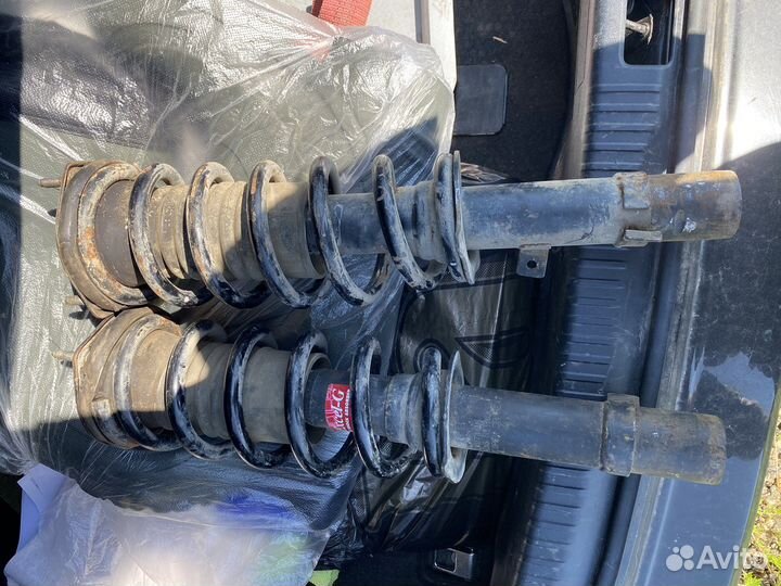 Стойки передние марк 2 100 кузов укороченные