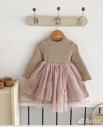 Платье на девочку 104 праздничное