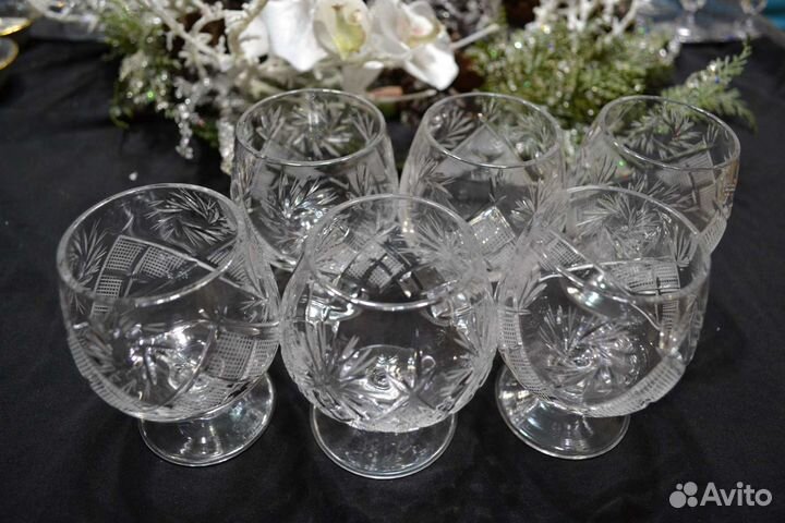 Бокалы из хрусталя