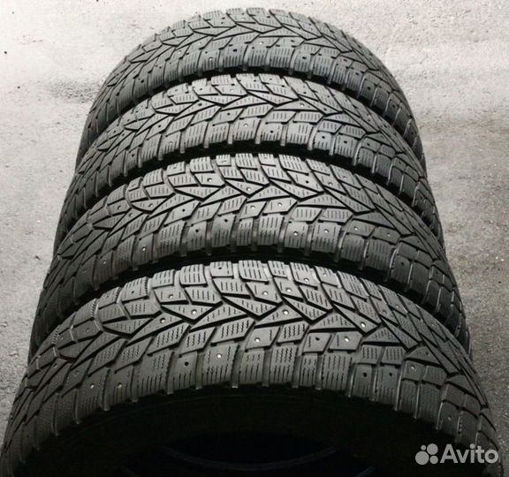 Dunlop SP Winter Ice02 205/60 R16